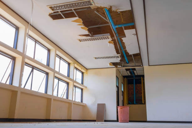 Best Residential water damage restoration  in Tuscarawas, OH